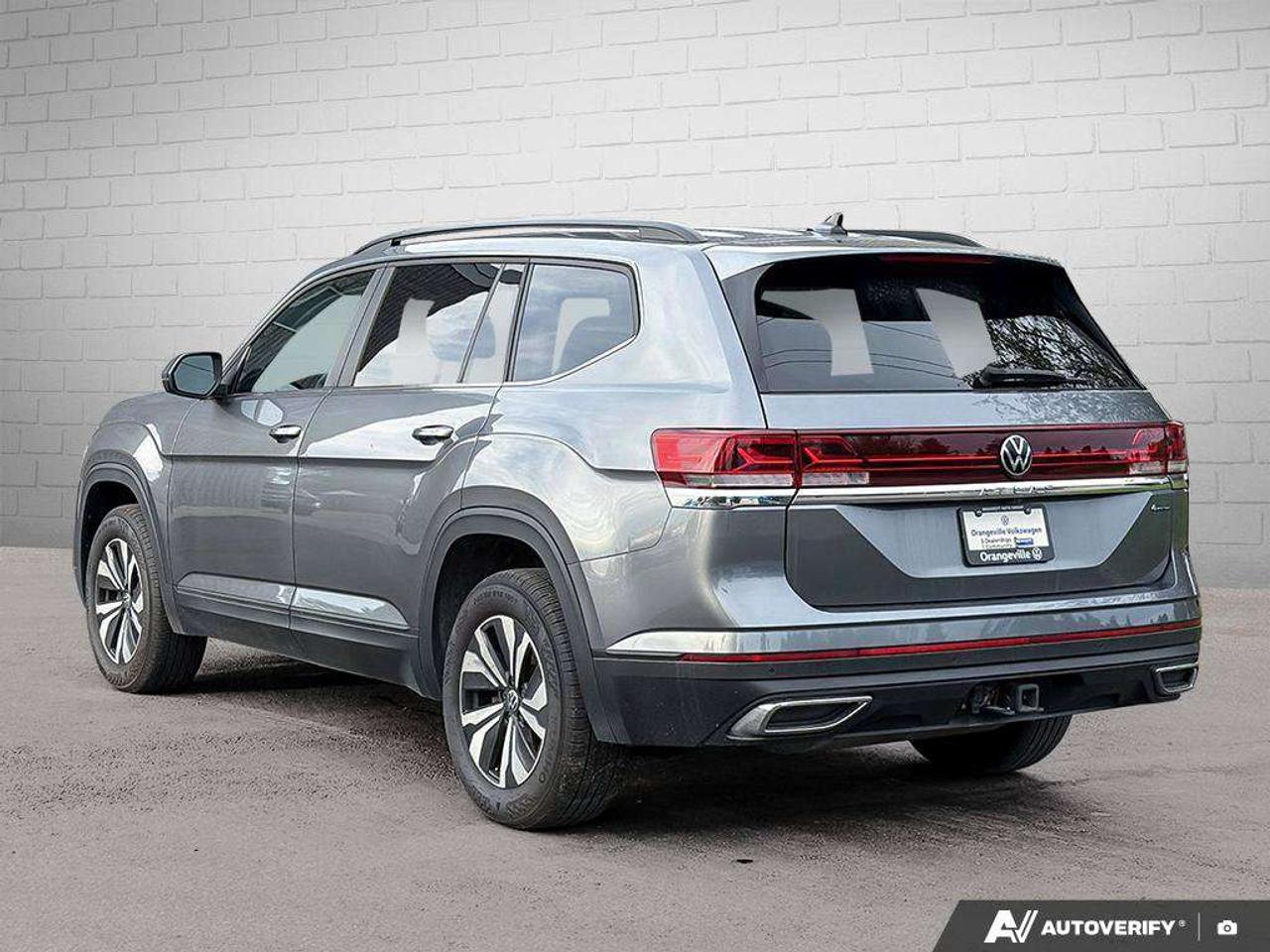 2024 Volkswagen Atlas Comfortline 2.0 TSI 4MOTION Photo