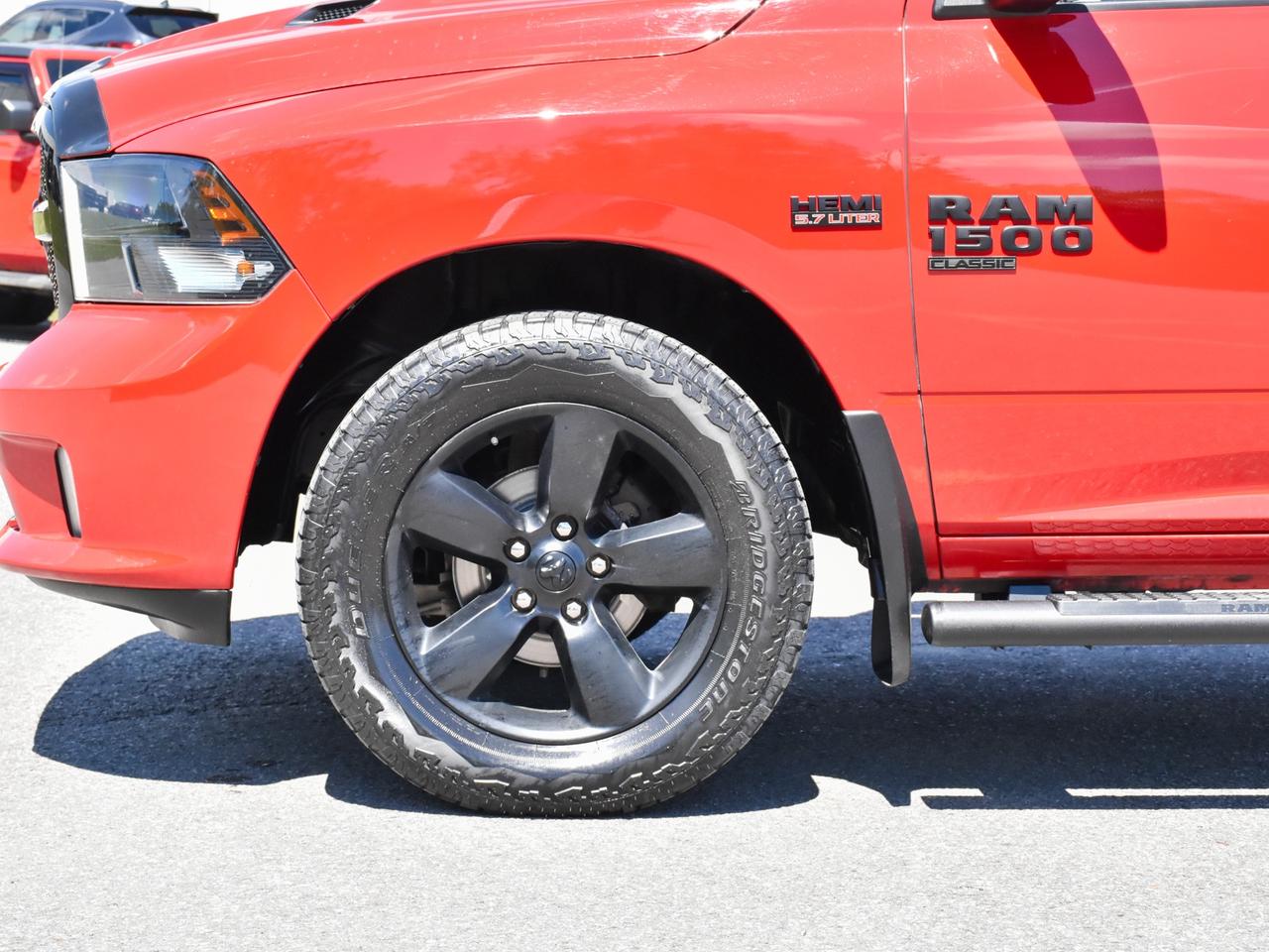 2022 RAM 1500 Classic EXPRESS Photo