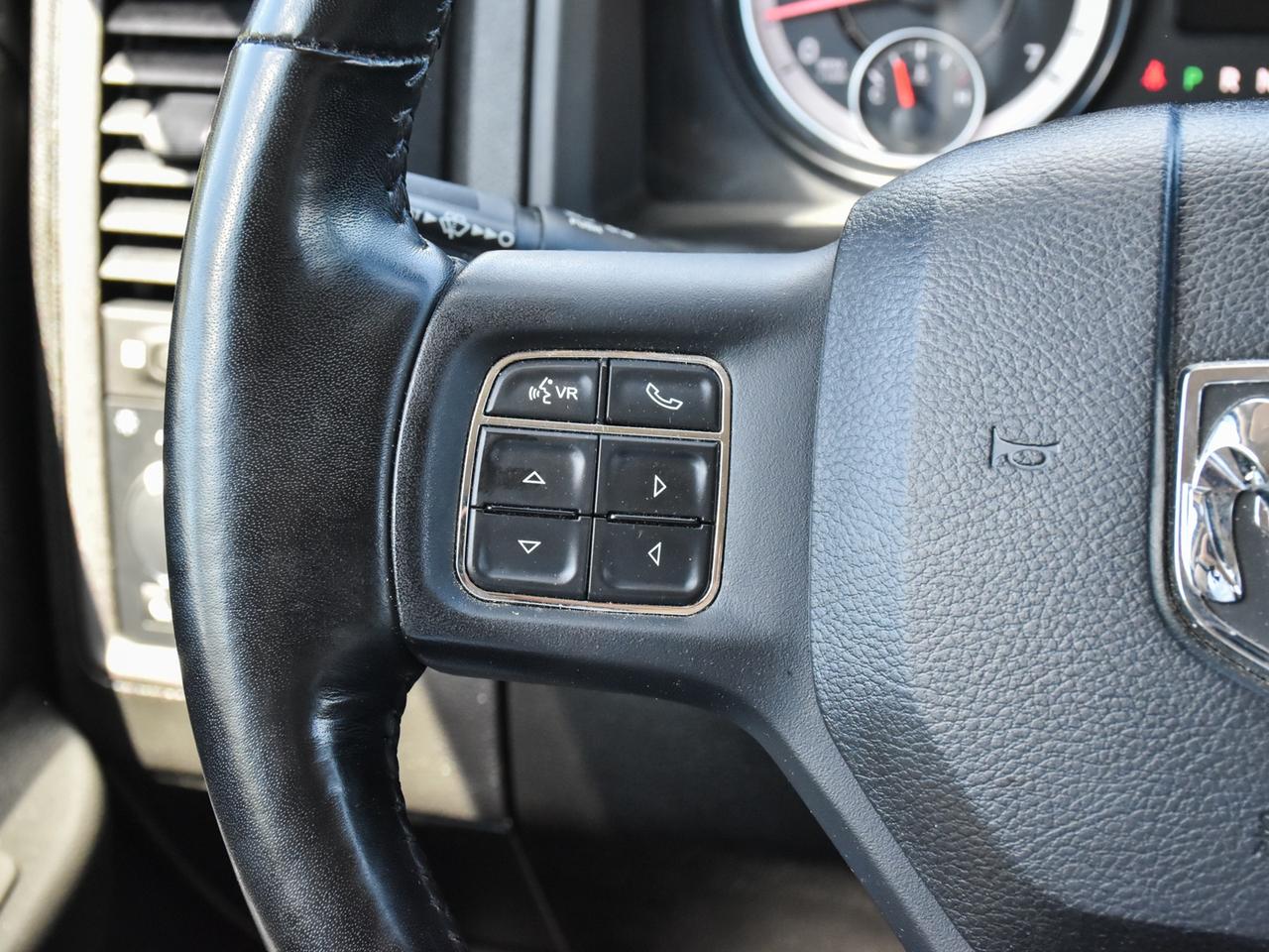 2022 RAM 1500 Classic EXPRESS Photo