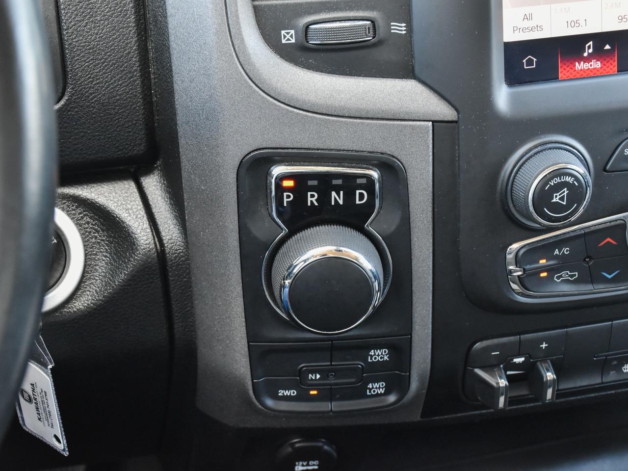 2022 RAM 1500 Classic EXPRESS Photo
