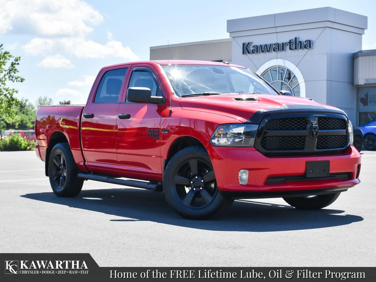 2022 RAM 1500 Classic EXPRESS Photo0
