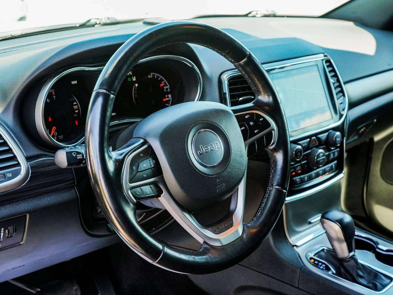 2022 Jeep Grand Cherokee WK Laredo X Photo