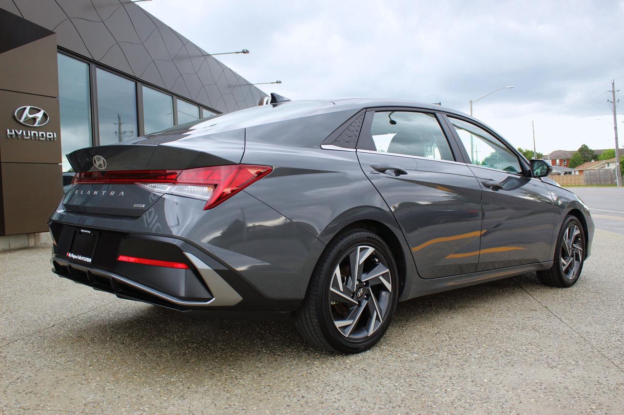 2025 Hyundai Elantra Hybrid Hybrid Luxury Photo