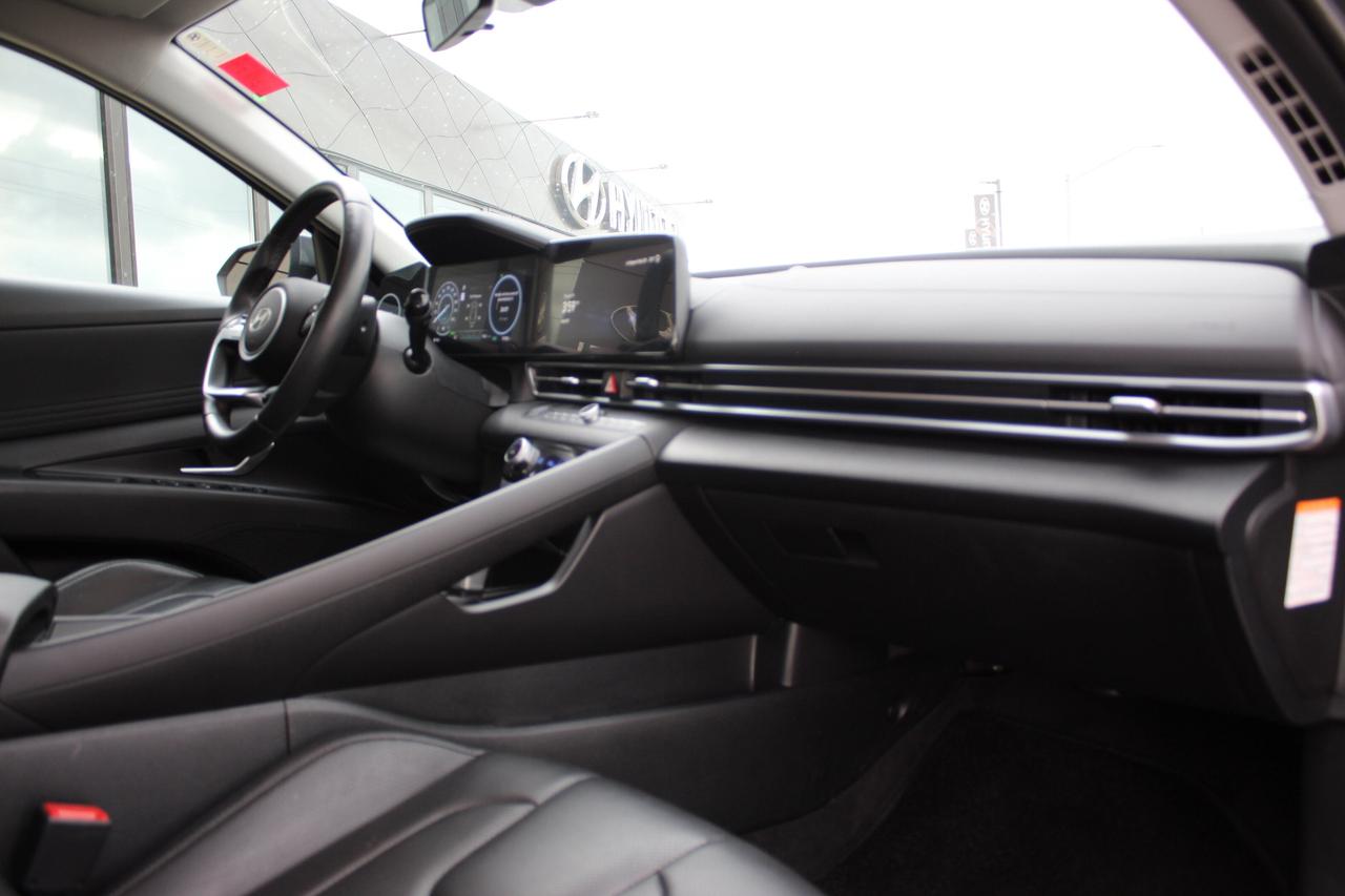 2025 Hyundai Elantra Hybrid Hybrid Luxury Photo