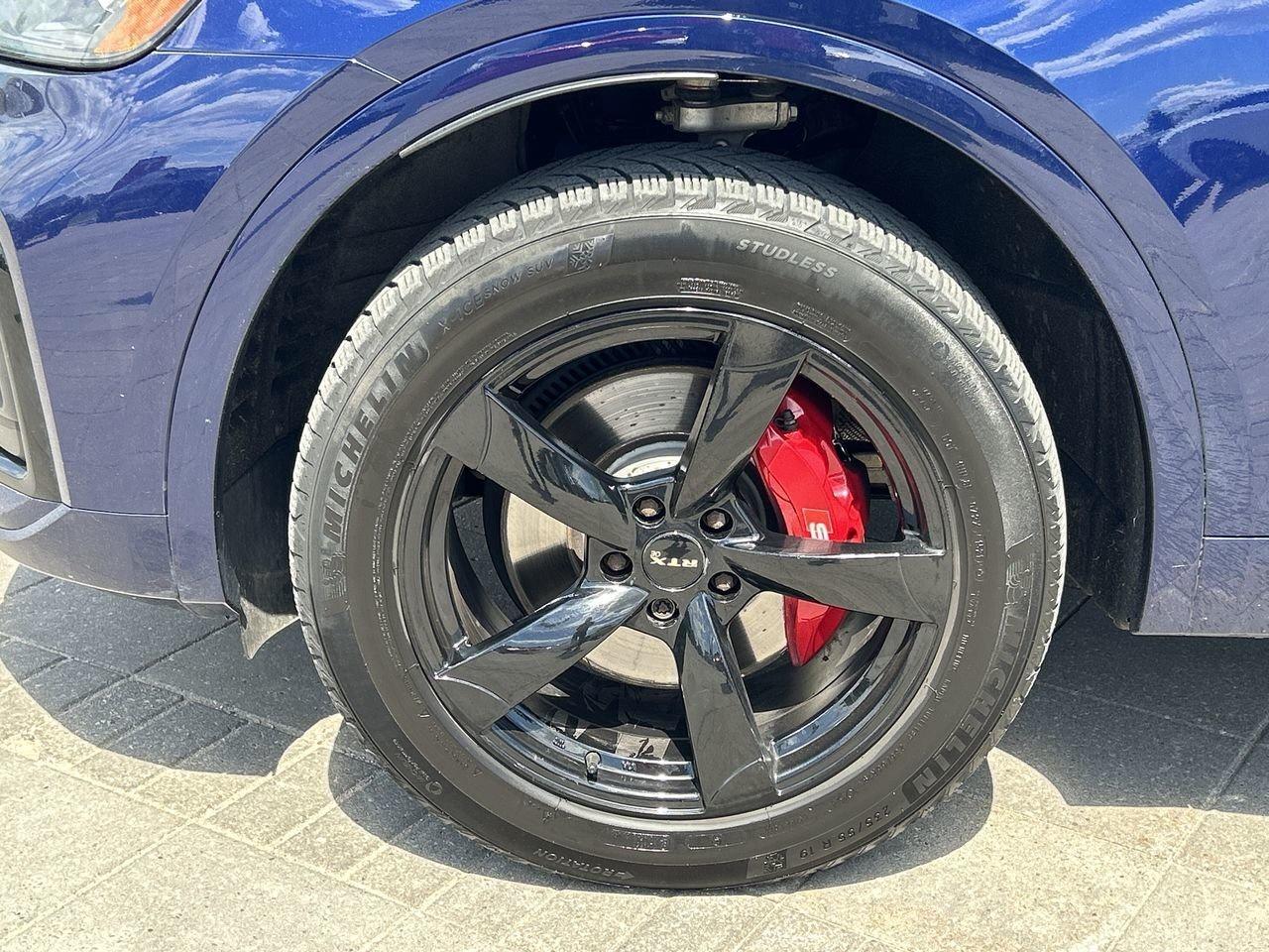 2021 Audi SQ5 3.0T Technik quattro 8sp Tiptronic   Black Optics Photo
