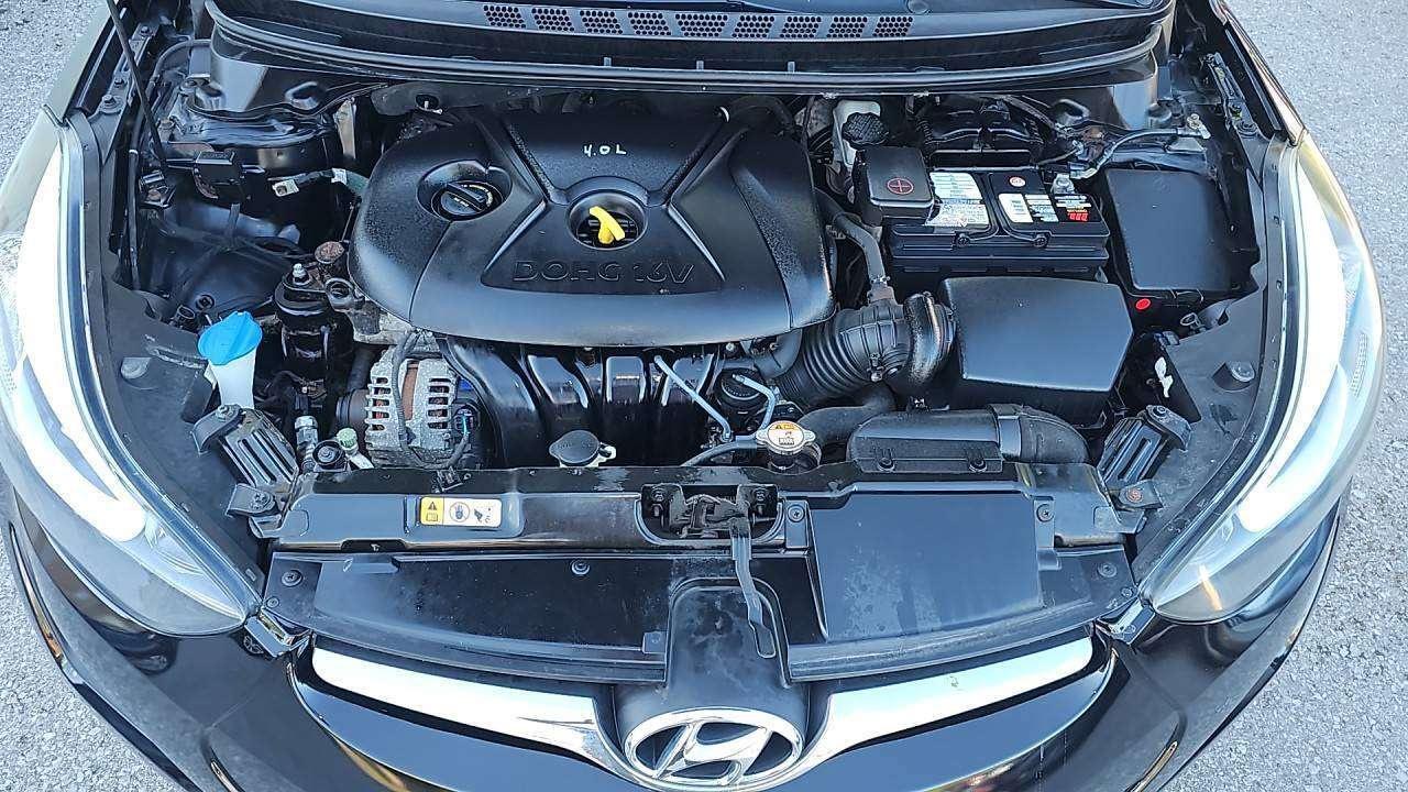 2015 Hyundai Elantra GL Photo