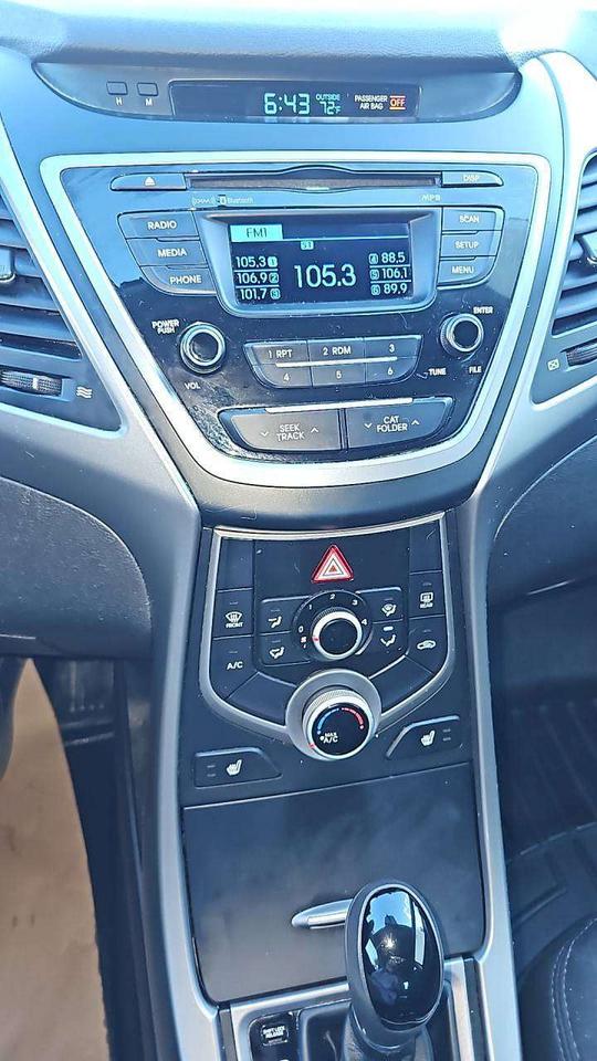 2015 Hyundai Elantra GL Photo