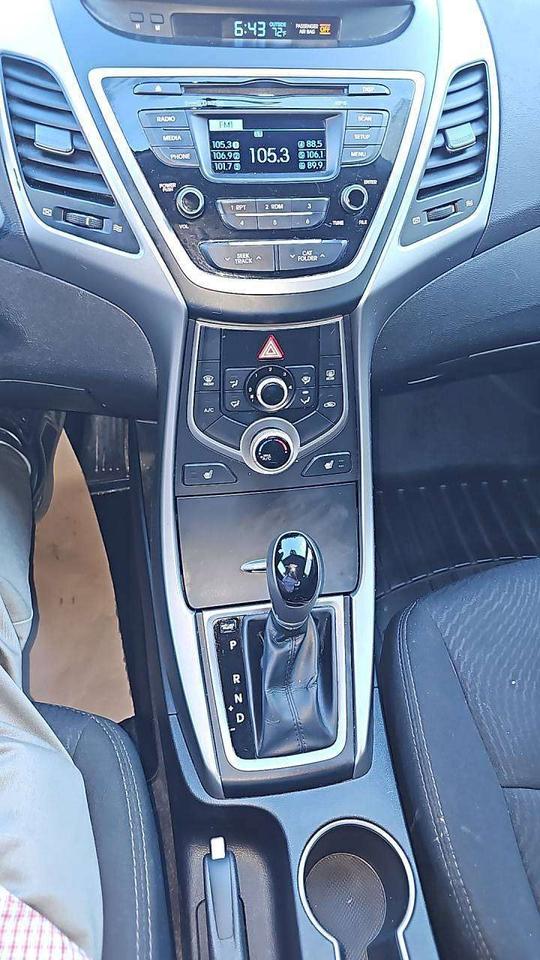 2015 Hyundai Elantra GL Photo
