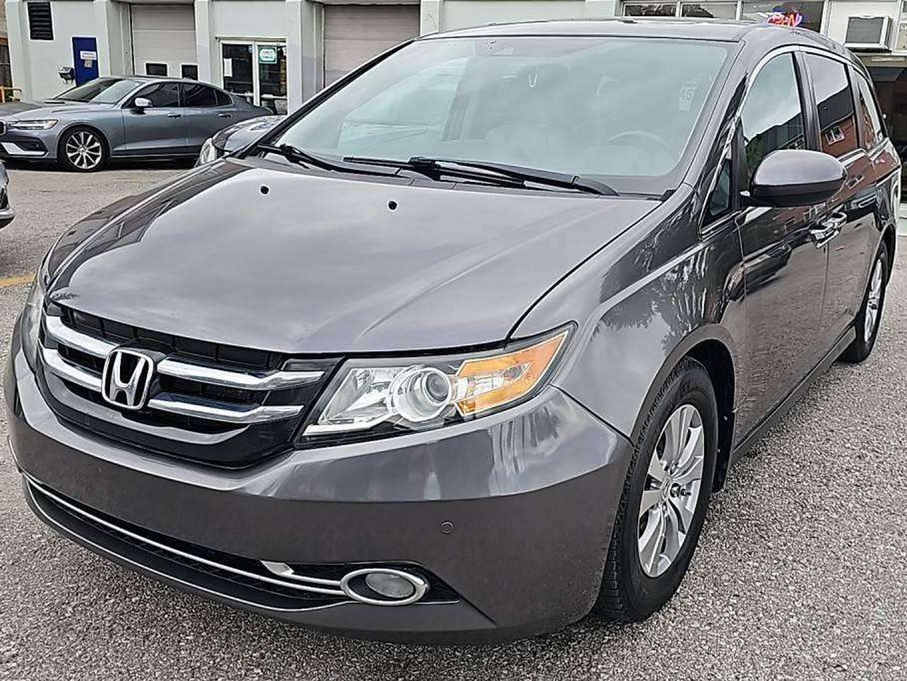 2017 Honda Odyssey EX-L Photo0