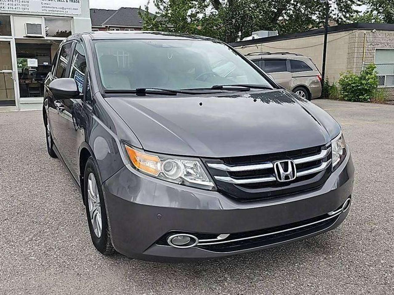 2017 Honda Odyssey EX-L Photo4