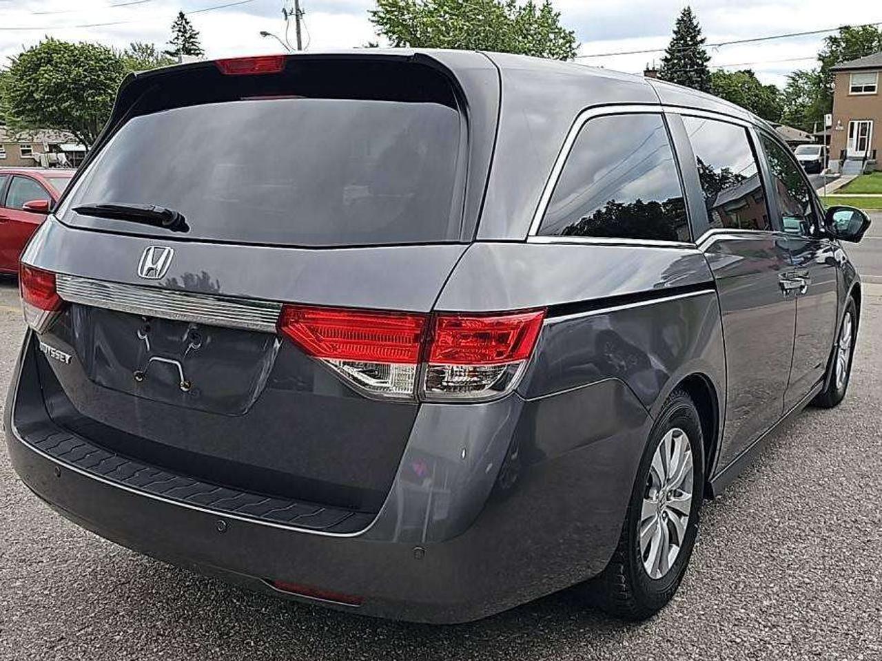 2017 Honda Odyssey EX-L Photo