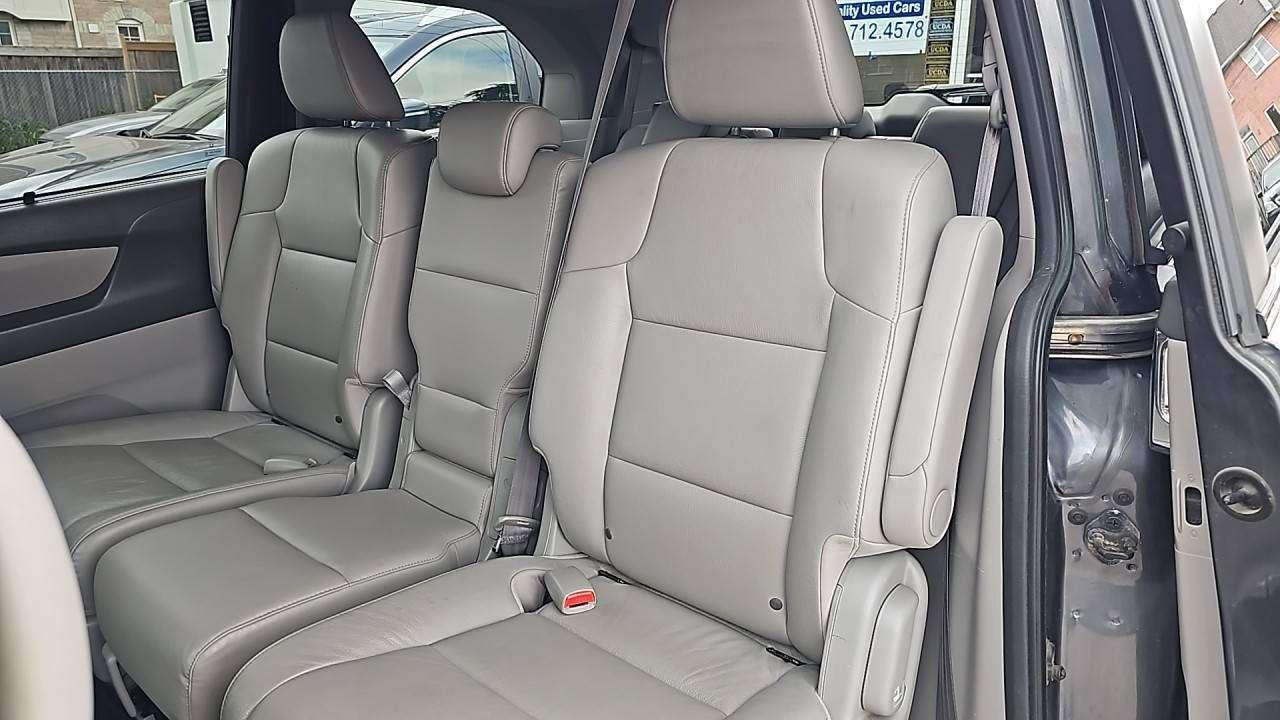 2017 Honda Odyssey EX-L Photo