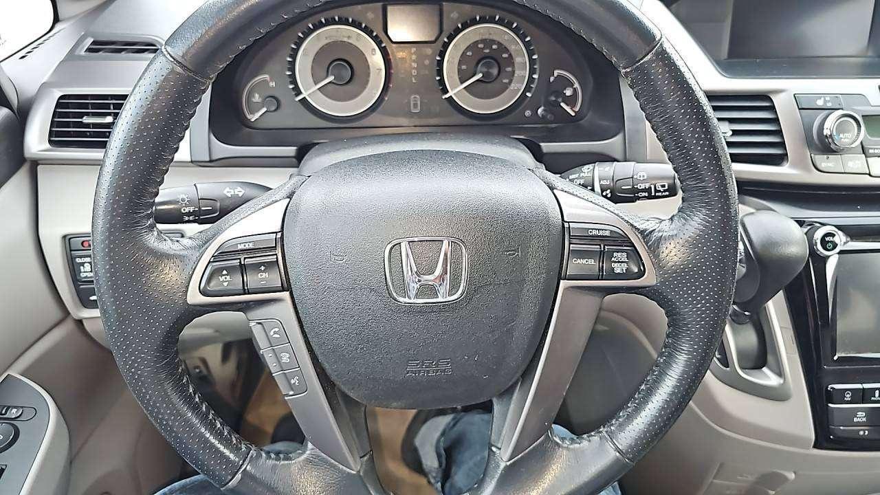 2017 Honda Odyssey EX-L Photo