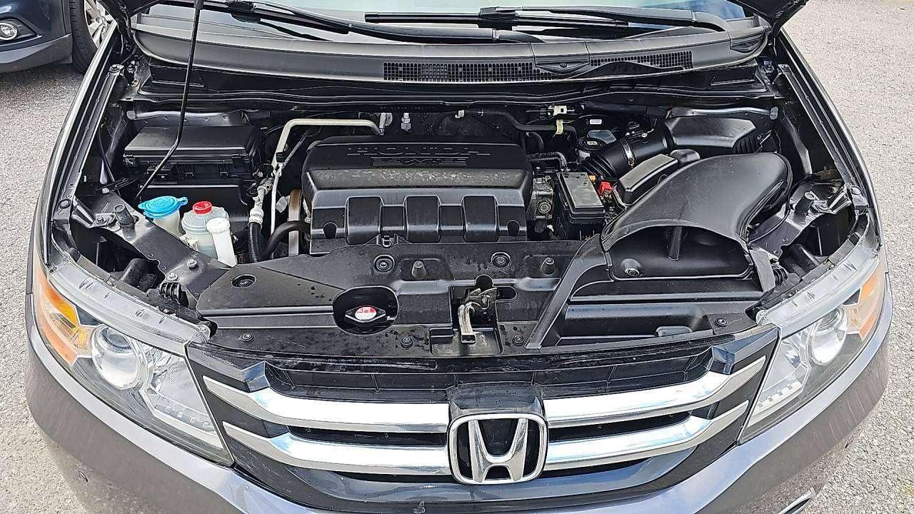 2017 Honda Odyssey EX-L Photo