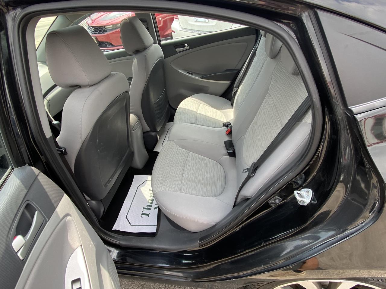 2017 Hyundai Accent 4DR SDN AUTO SE Photo