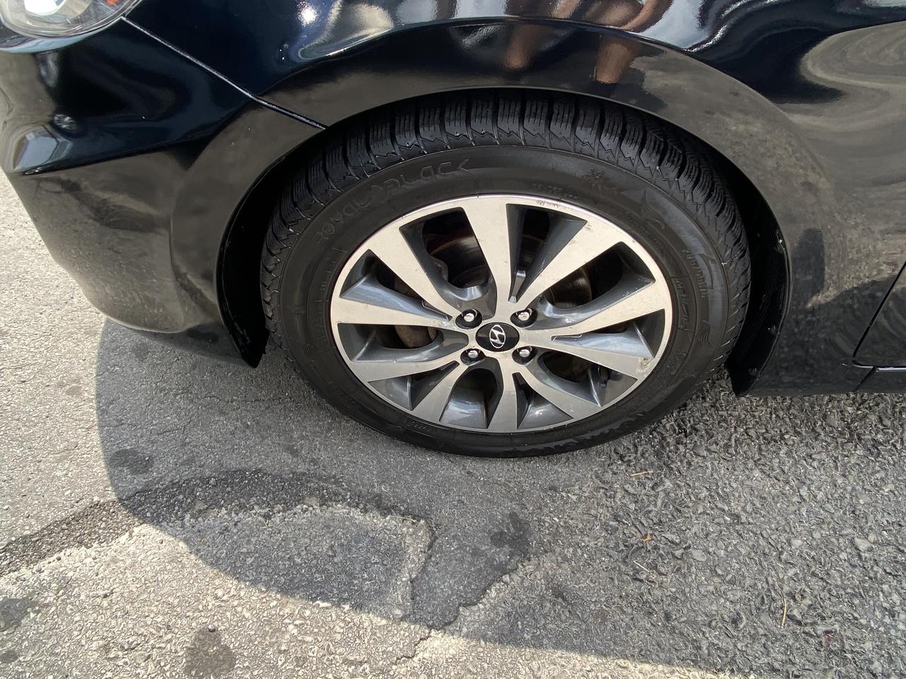 2017 Hyundai Accent 4DR SDN AUTO SE Photo
