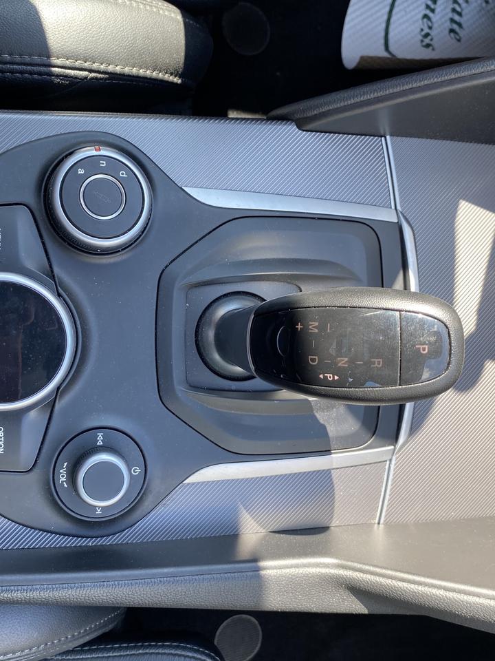 2018 Alfa Romeo Giulia Ti Sport Awd Photo