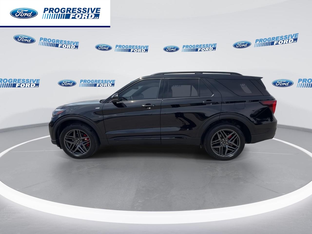 2025 Ford Explorer ST-Line 4dr 4x4 Photo4