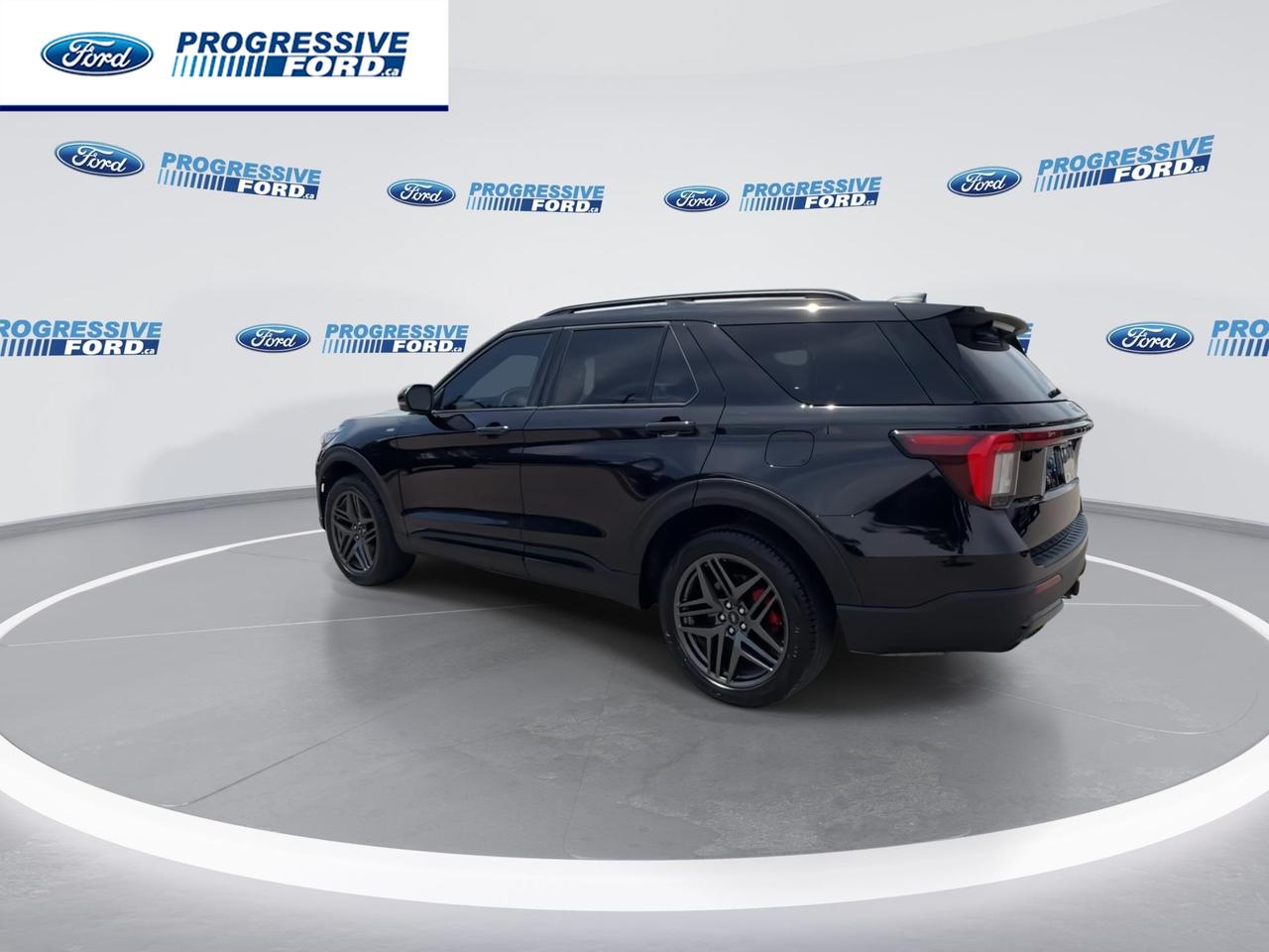 2025 Ford Explorer ST-Line 4dr 4x4 Photo