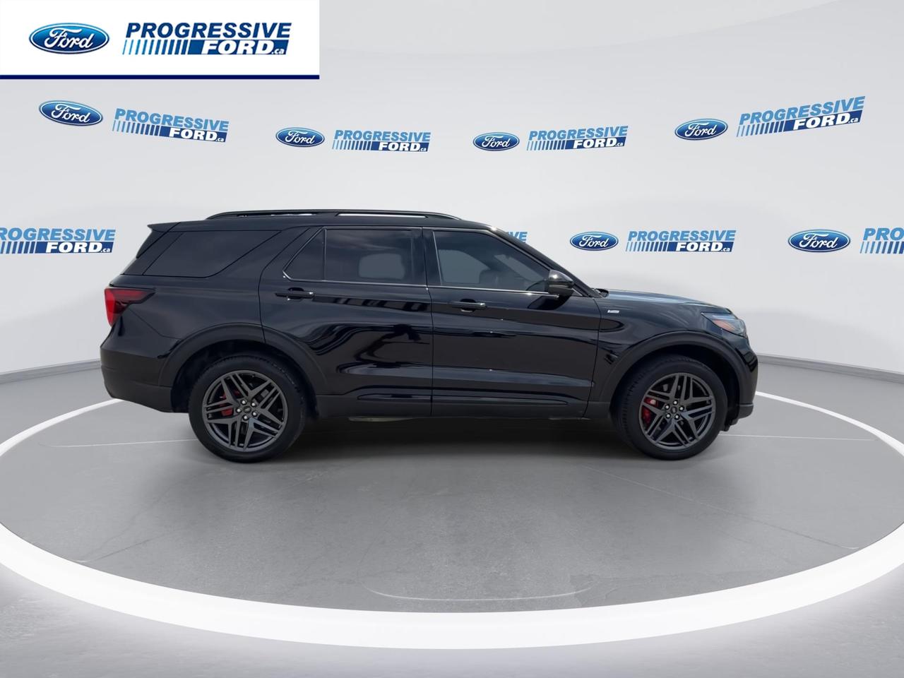2025 Ford Explorer ST-Line 4dr 4x4 Photo