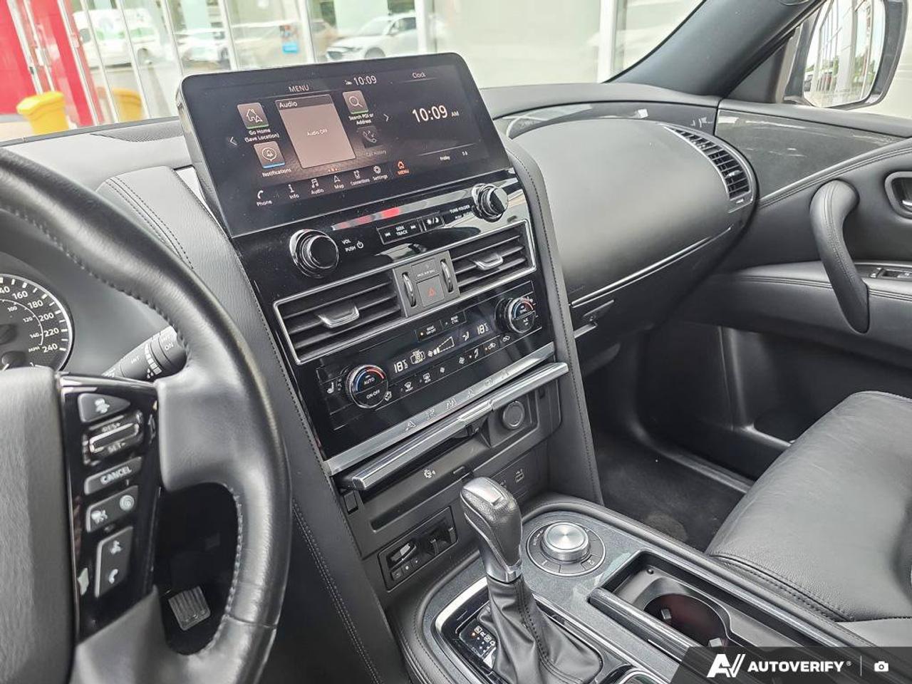 2024 Nissan Armada SL | Apple Car Play | Leather | Moonroof | Photo