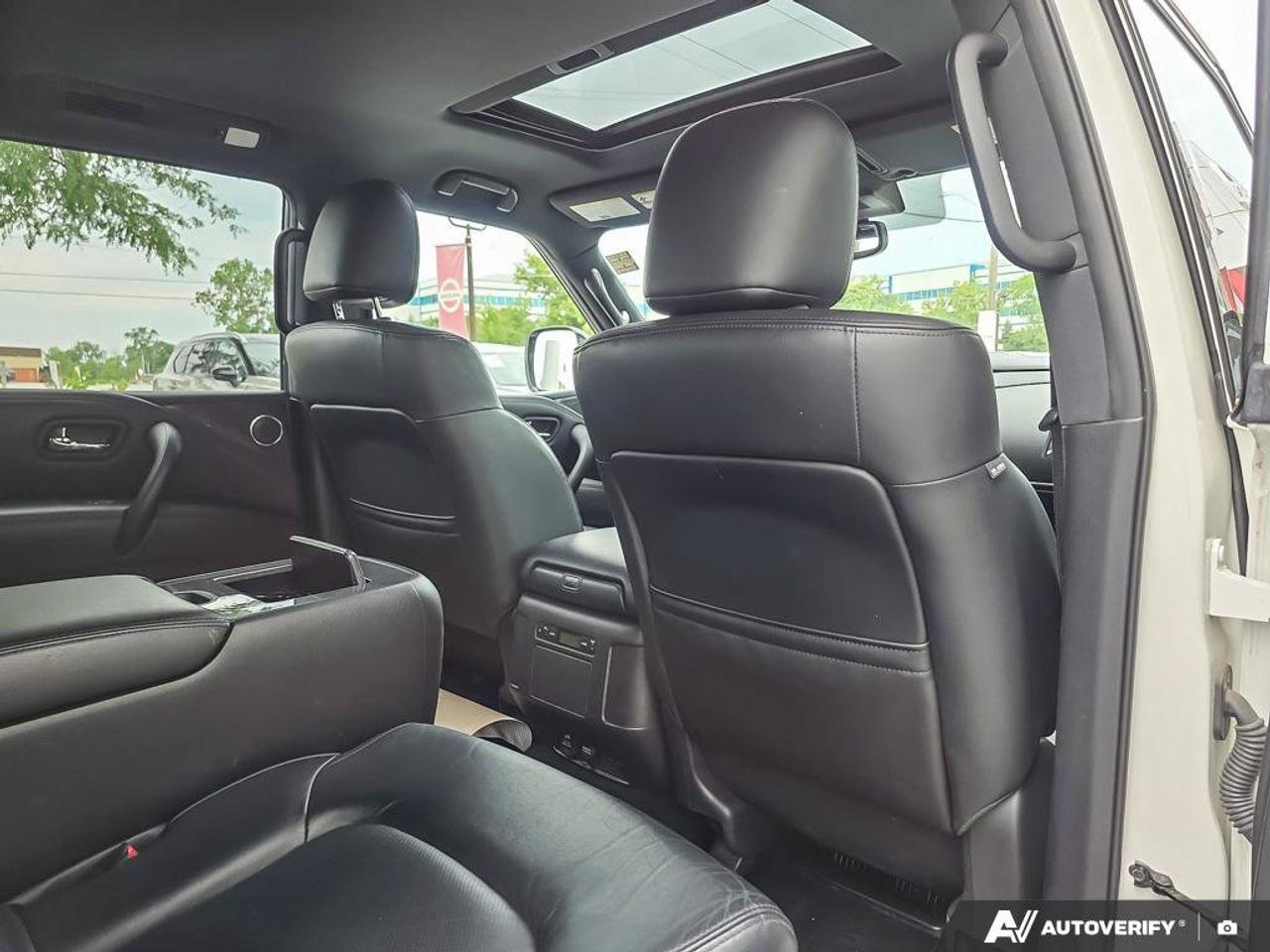 2024 Nissan Armada SL | Apple Car Play | Leather | Moonroof | Photo