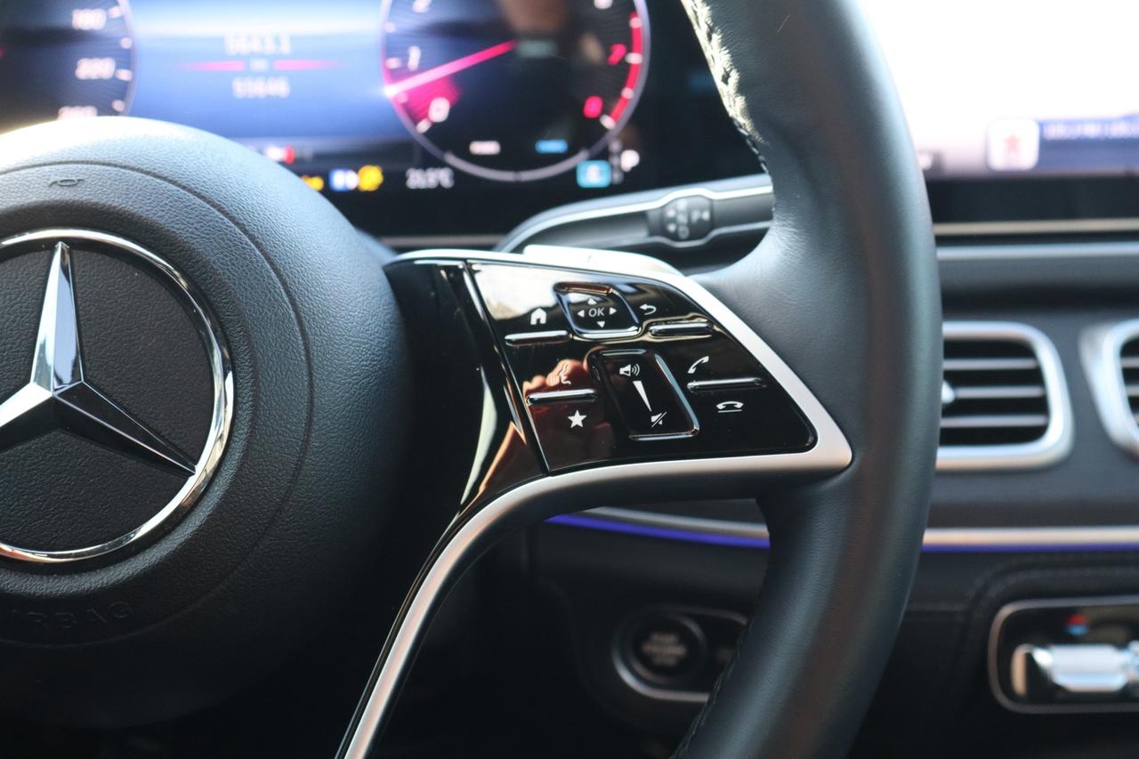 2025 Mercedes-Benz GLE-Class GLE350 4MATIC   No Accident   One Owner Photo