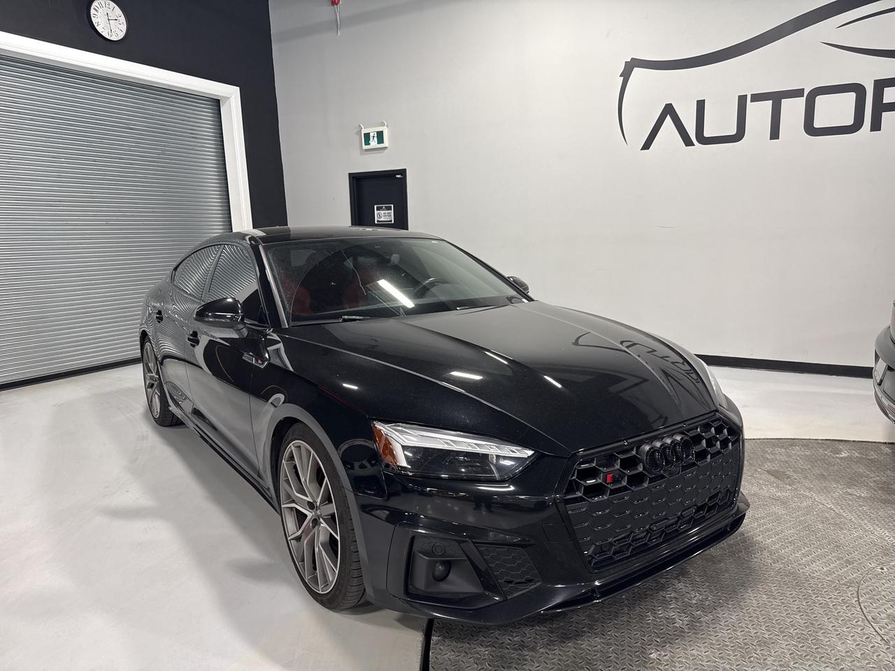 2022 Audi S5 Sportback PROGRESSIV 3.0 TFSI QUATTRO RED INT BLIND SPOTS Photo