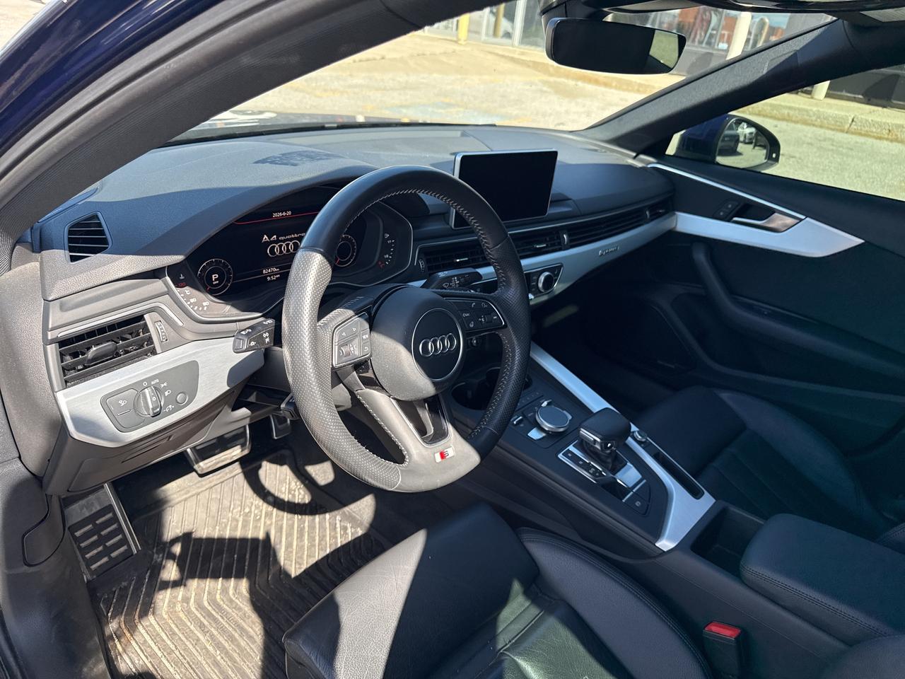 2018 Audi A4 TECHNIK QUATTRO BLIND SPOTS NAVI REAR VIEW CAMERA Photo