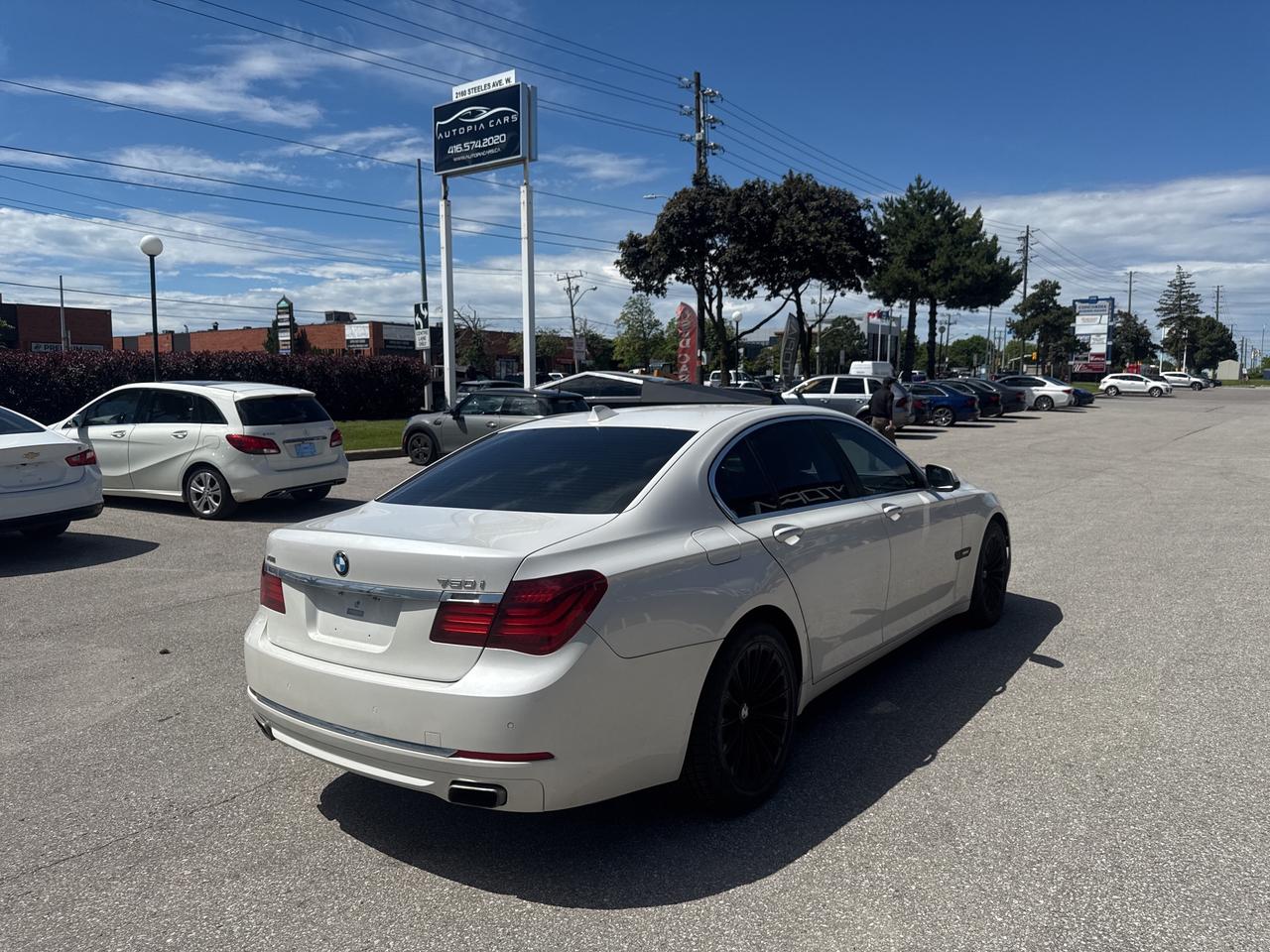 2013 BMW 7 Series 750i xDrive HEADS UP BLIND SPOTS Photo