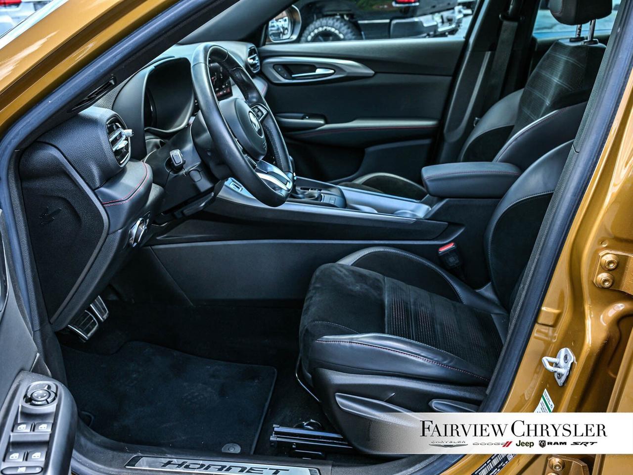 2023 Dodge Hornet GT BLACK PKG   ALCANTARA   HEATED SEATS   CARPLAY Photo