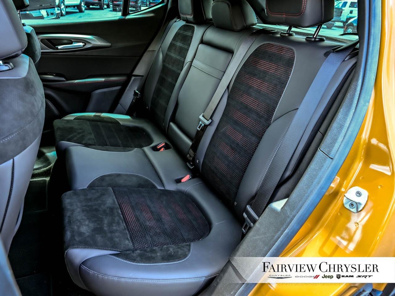 2023 Dodge Hornet GT BLACK PKG   ALCANTARA   HEATED SEATS   CARPLAY Photo
