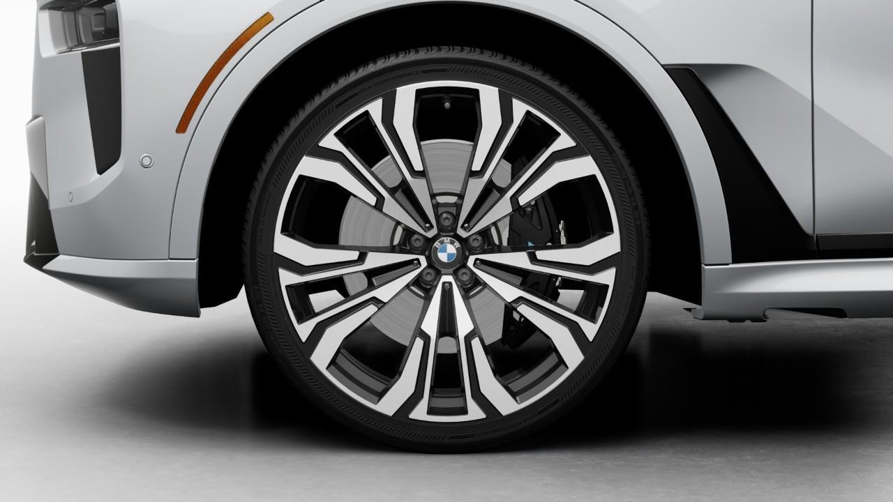 2027 BMW X7 xDrive40i 4dr All-Wheel Drive Sports Activity Vehicle Photo