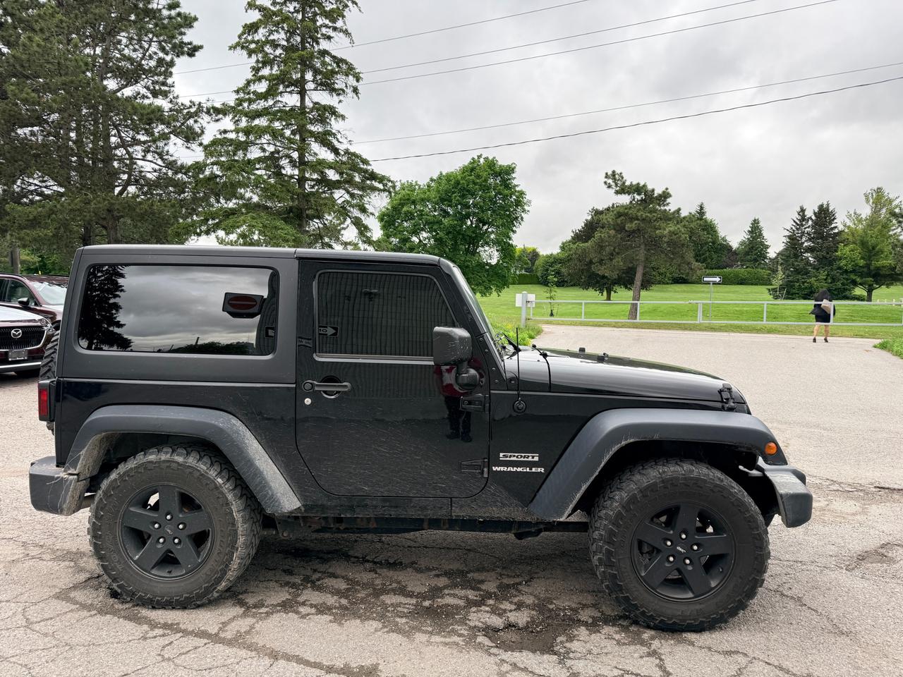 2016 Jeep Wrangler Sport 2dr 4x4 Photo