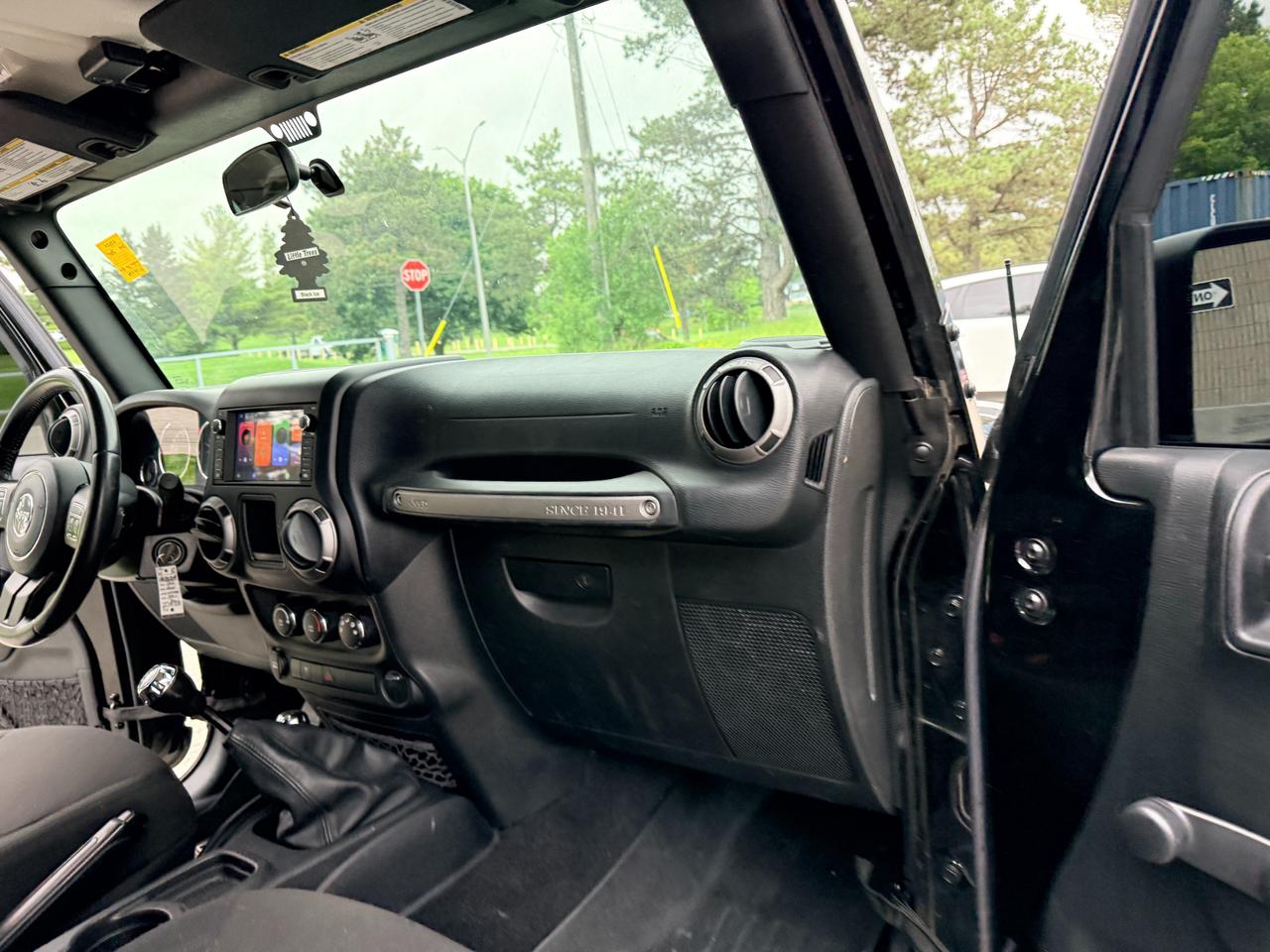 2016 Jeep Wrangler Sport 2dr 4x4 Photo