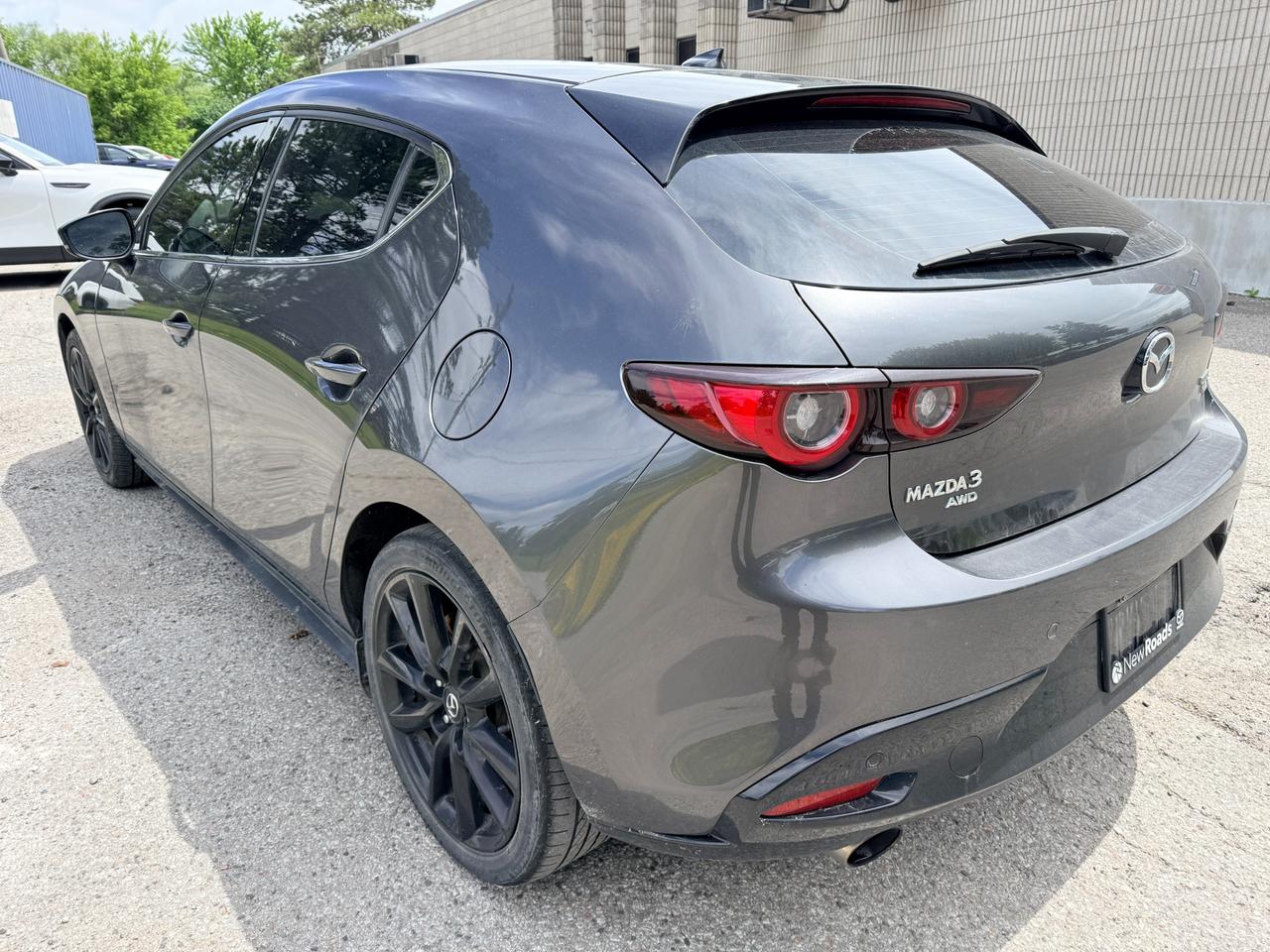2022 Mazda 3 GT w/Turbo (A6) 4dr i-ACTIV All-Wheel Drive Sport Photo2