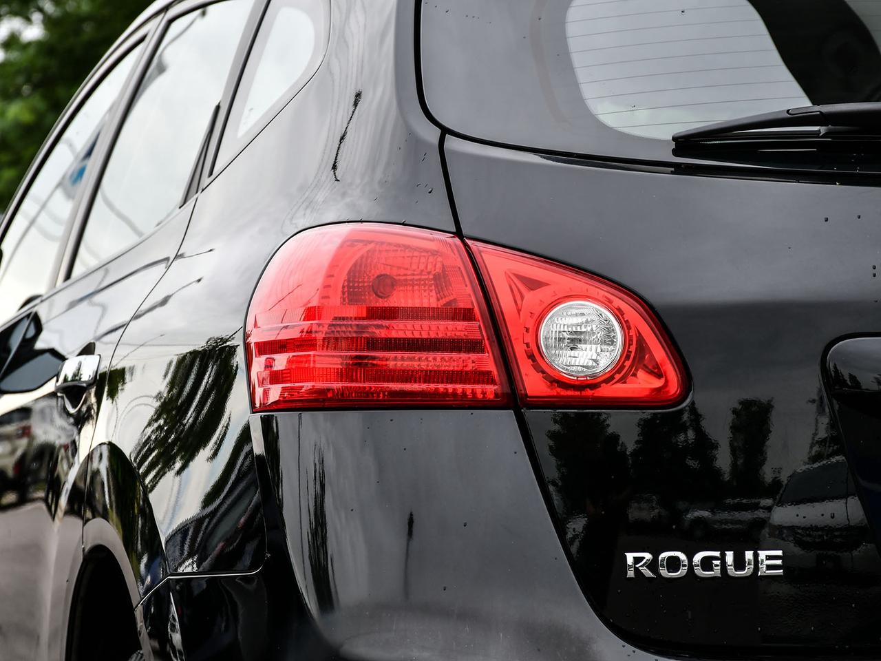 2010 Nissan Rogue FWD   1 OWNER   CLEAN CARFAX   RADIO   SOLD ASIS Photo