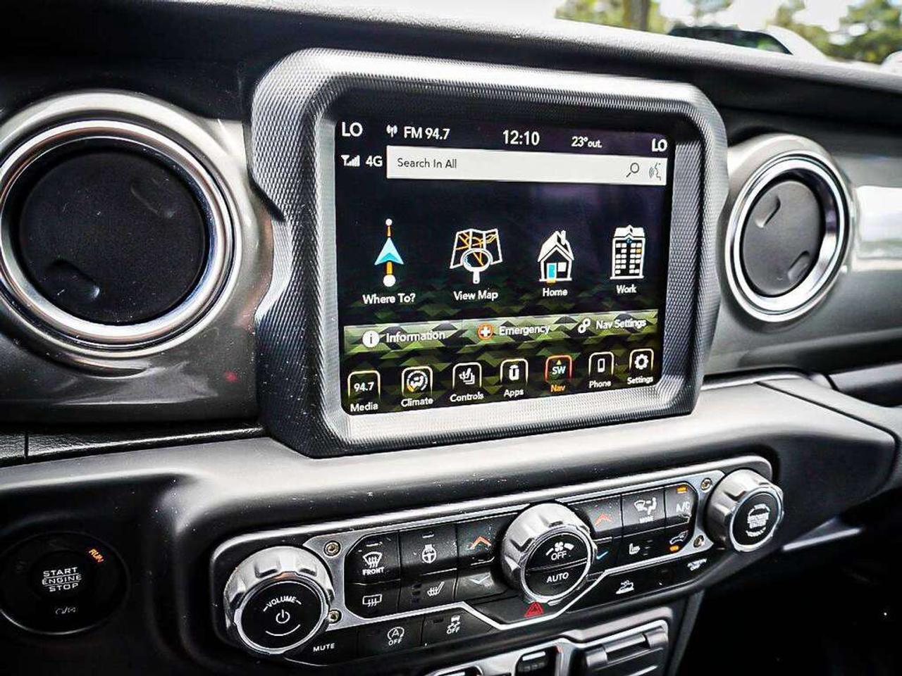 2022 Jeep Wrangler  Photo