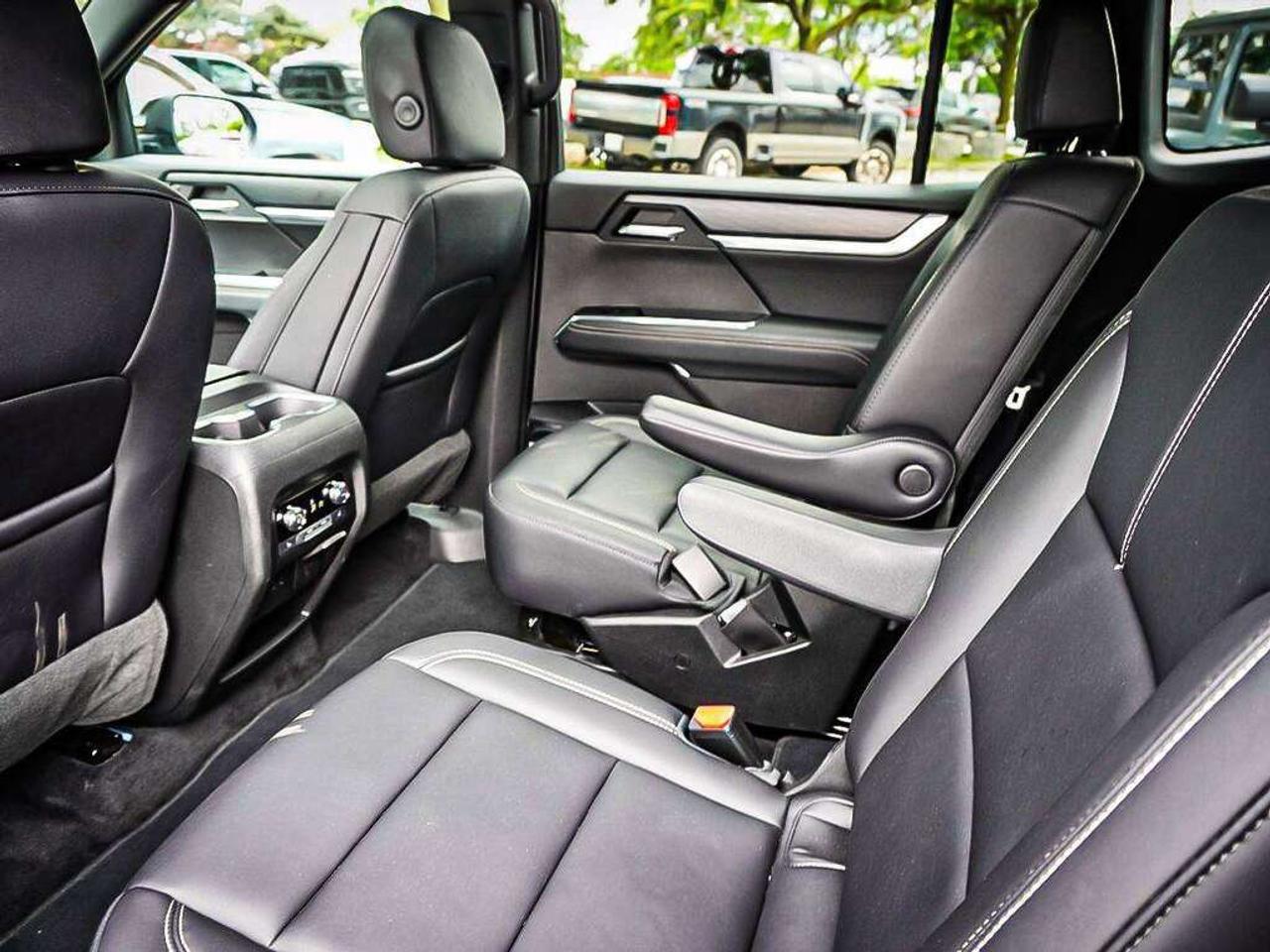 2025 GMC Acadia  Photo