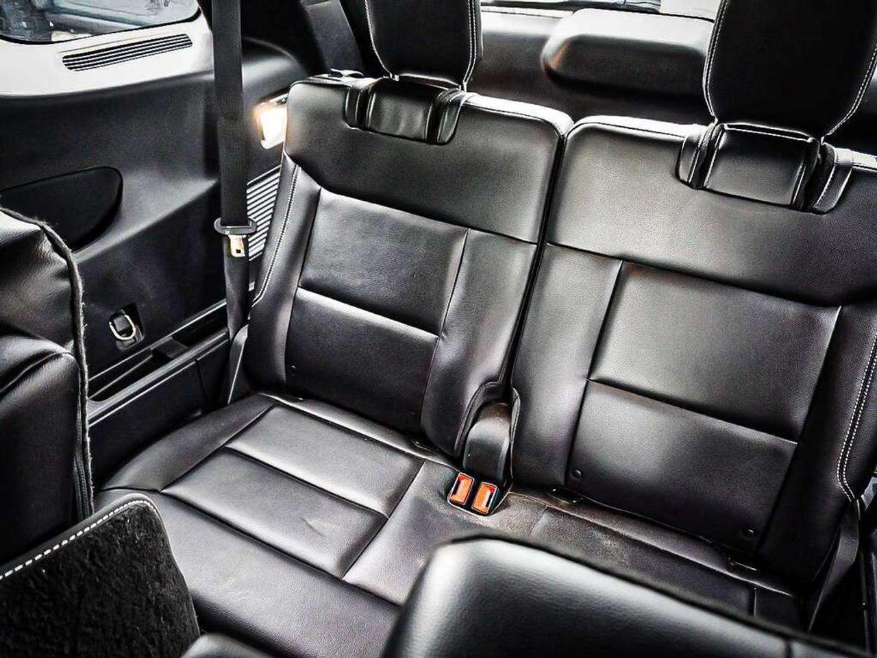 2020 Ford Explorer  Photo