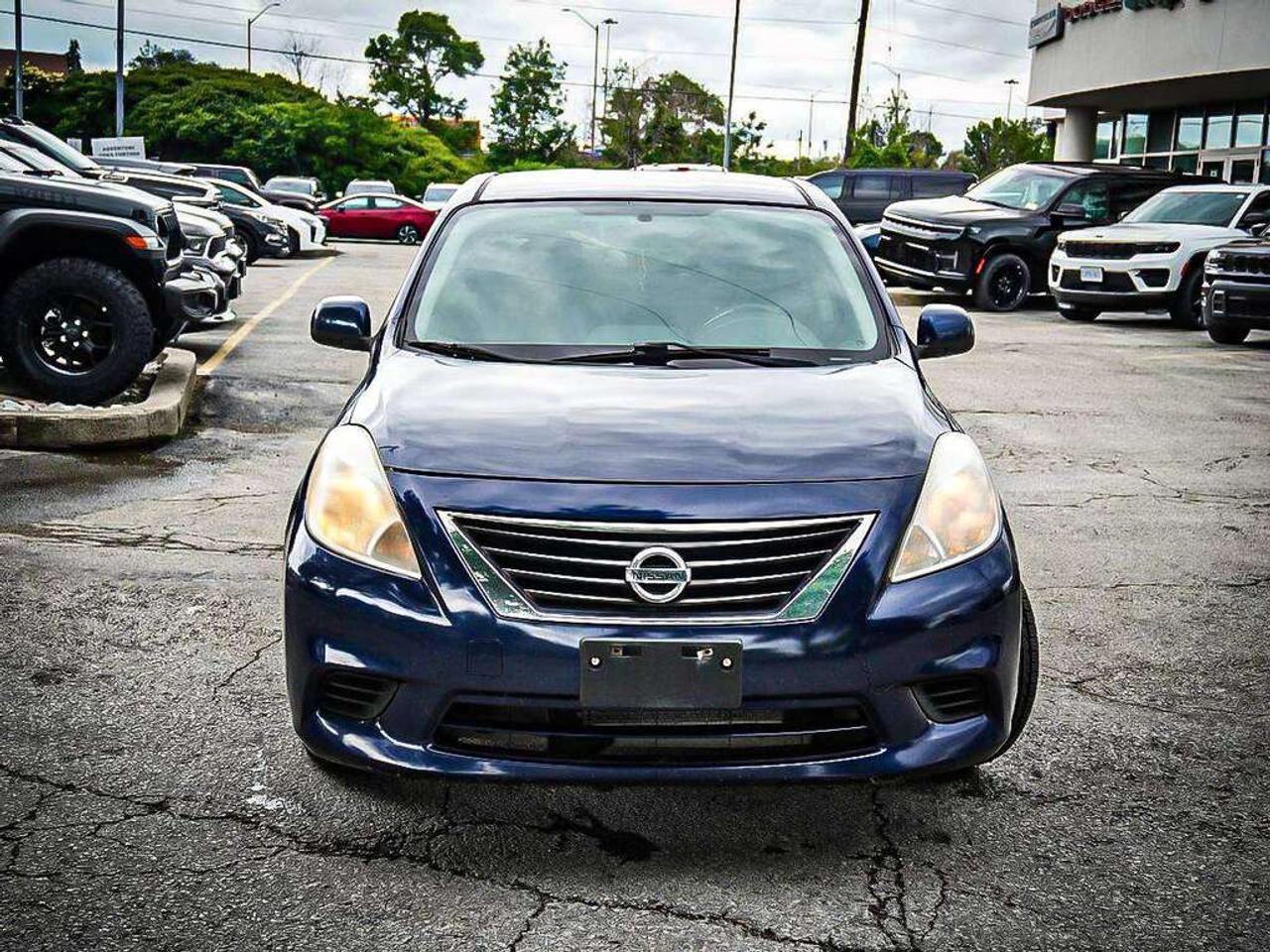 2012 Nissan Versa  Photo