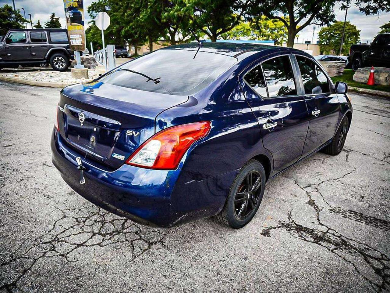 2012 Nissan Versa  Photo