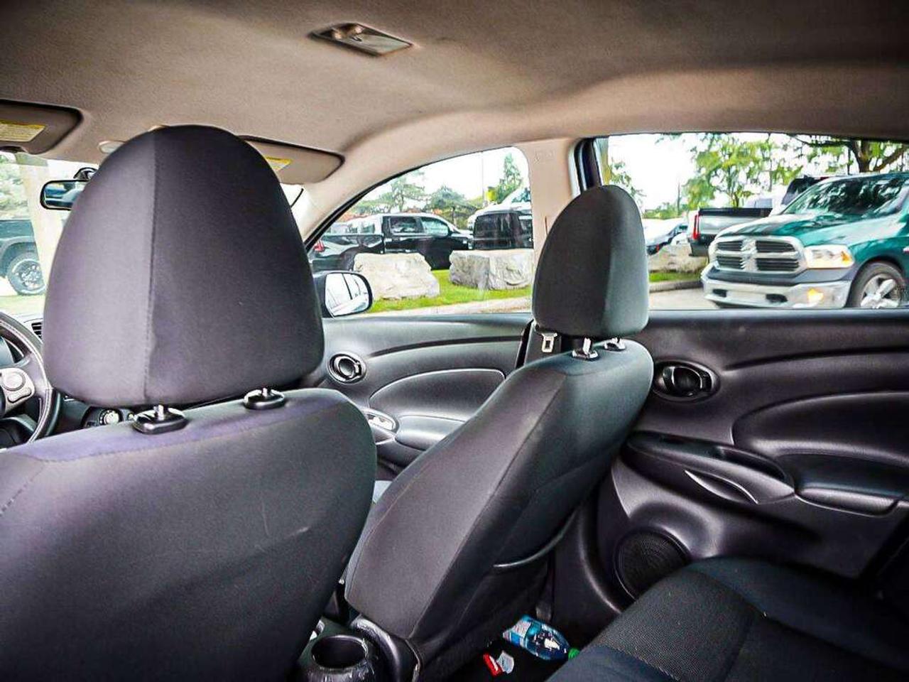 2012 Nissan Versa  Photo