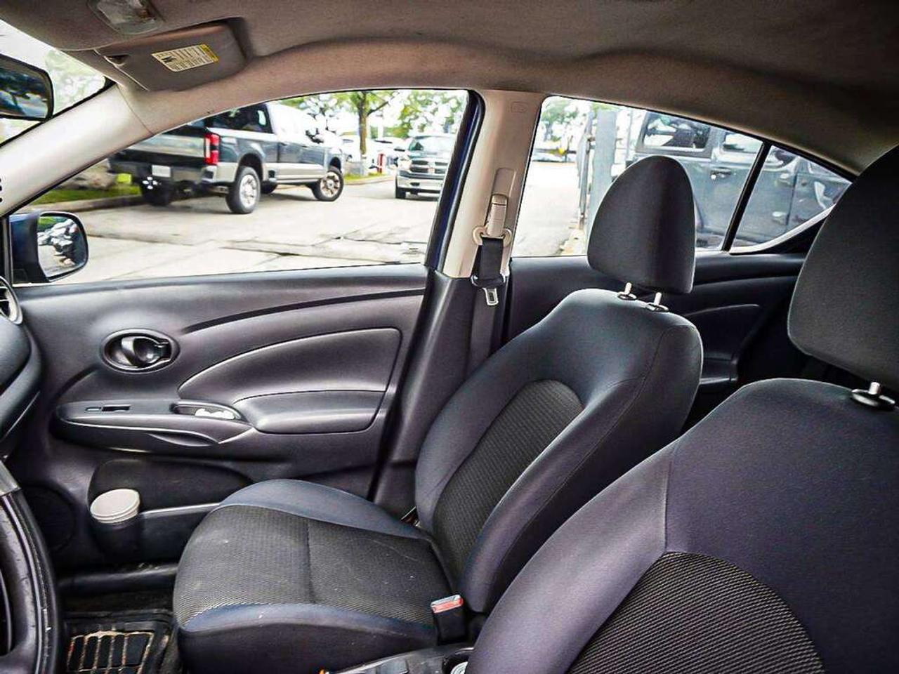 2012 Nissan Versa  Photo