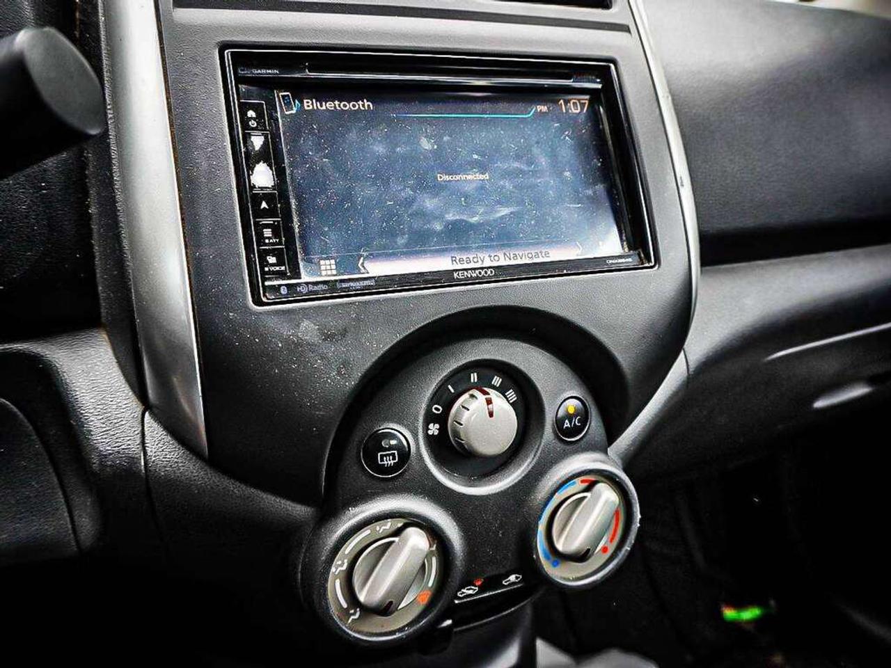 2012 Nissan Versa  Photo