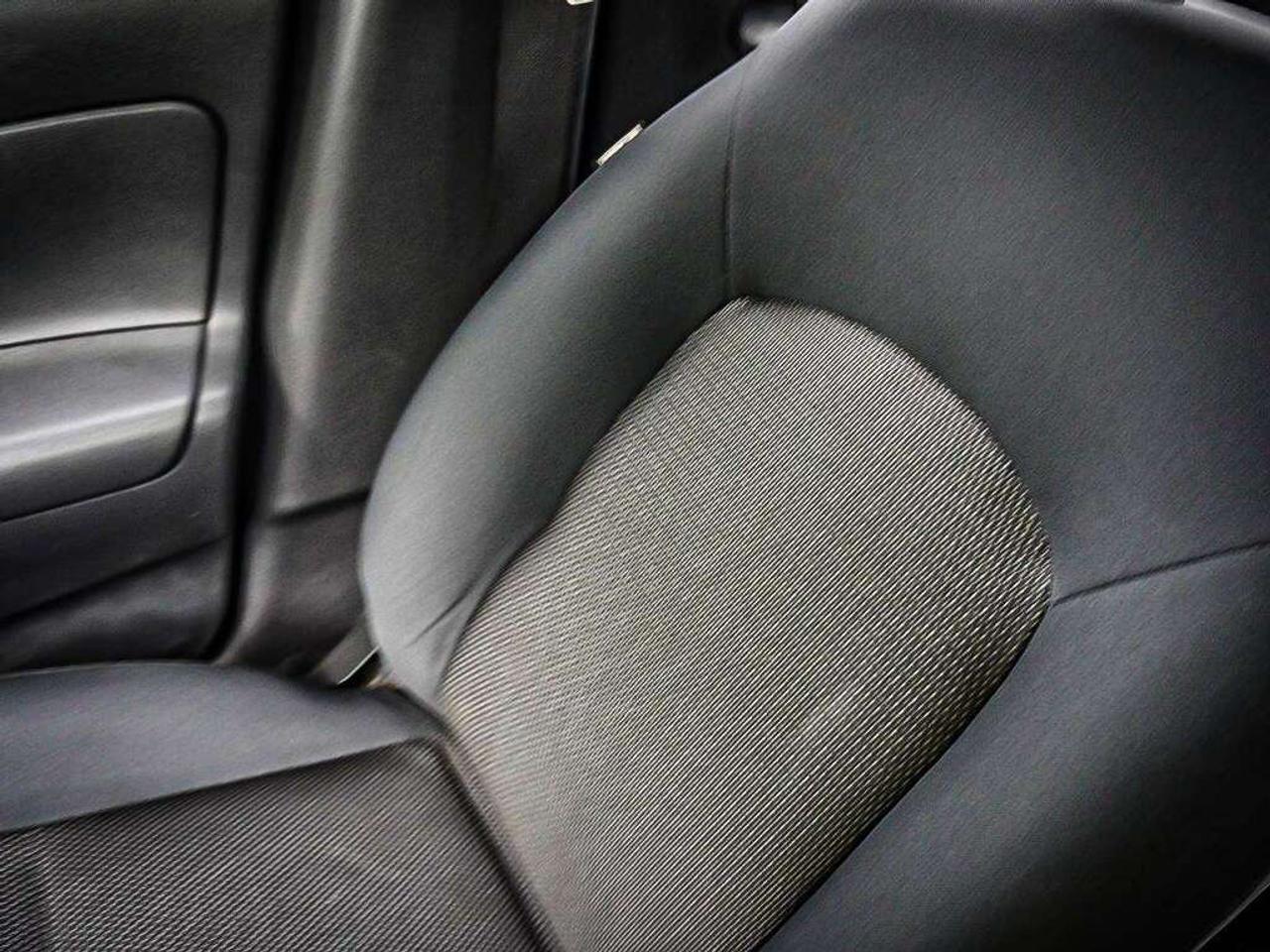 2012 Nissan Versa  Photo