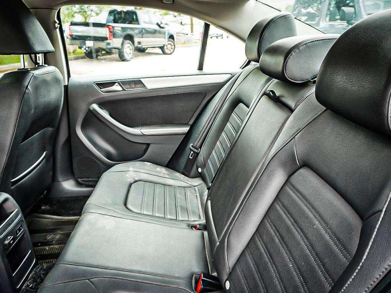 2011 Volkswagen Jetta  Photo