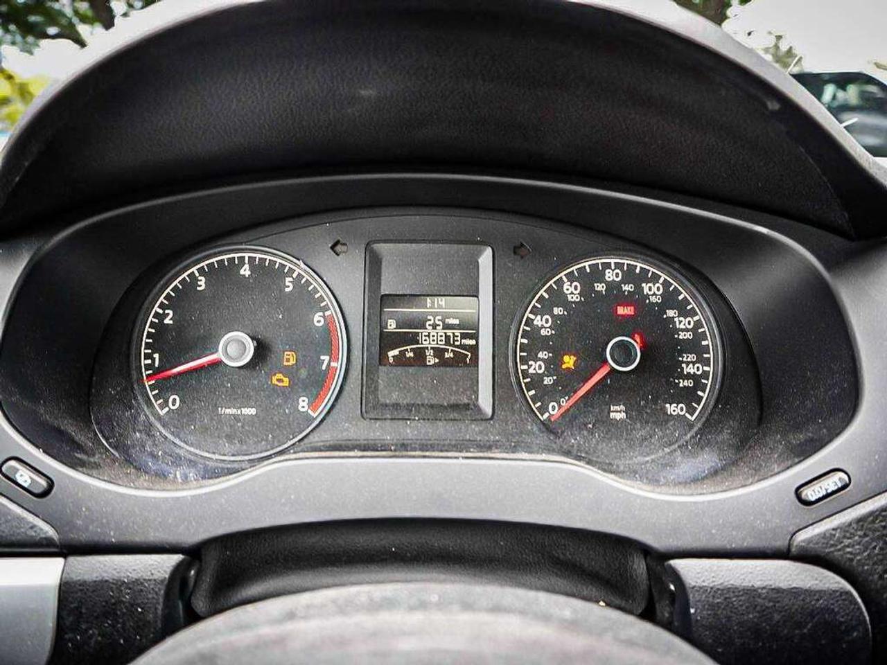2011 Volkswagen Jetta  Photo