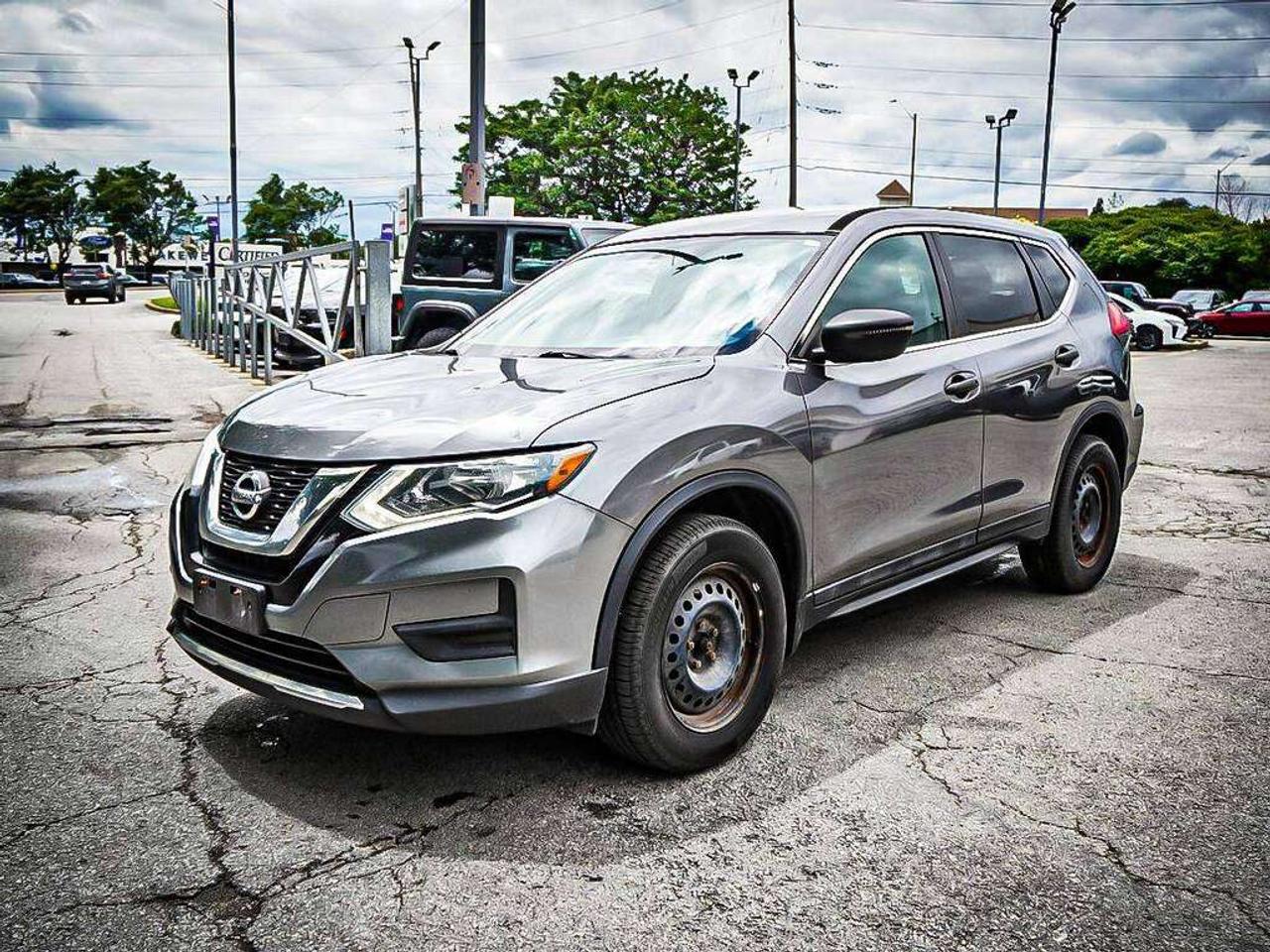 2017 Nissan Rogue  Photo4