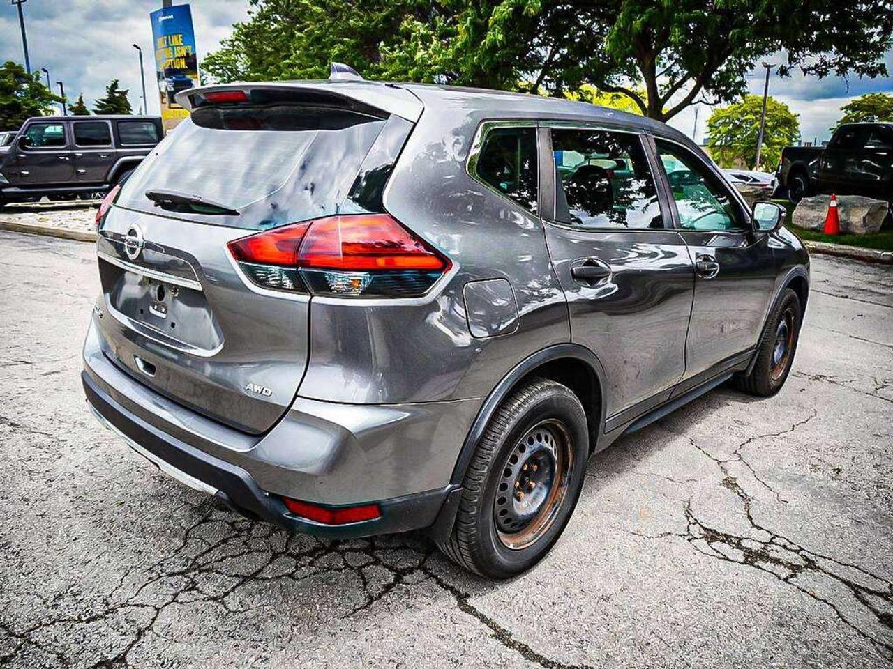 2017 Nissan Rogue  Photo